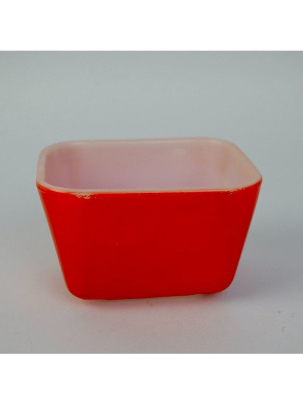 Pyrex 501-B Red Fridigie WITHOUT LID